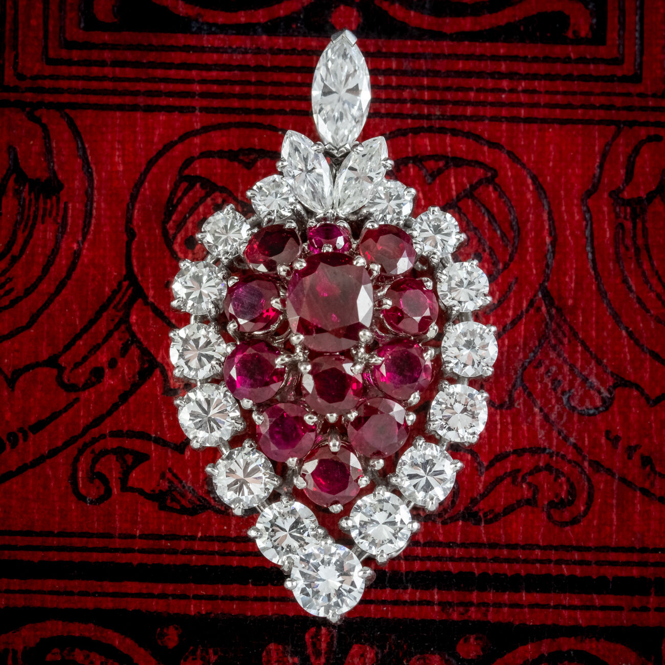 Vintage Ruby Diamond Pendant 18ct Gold 3.20ct Of Ruby