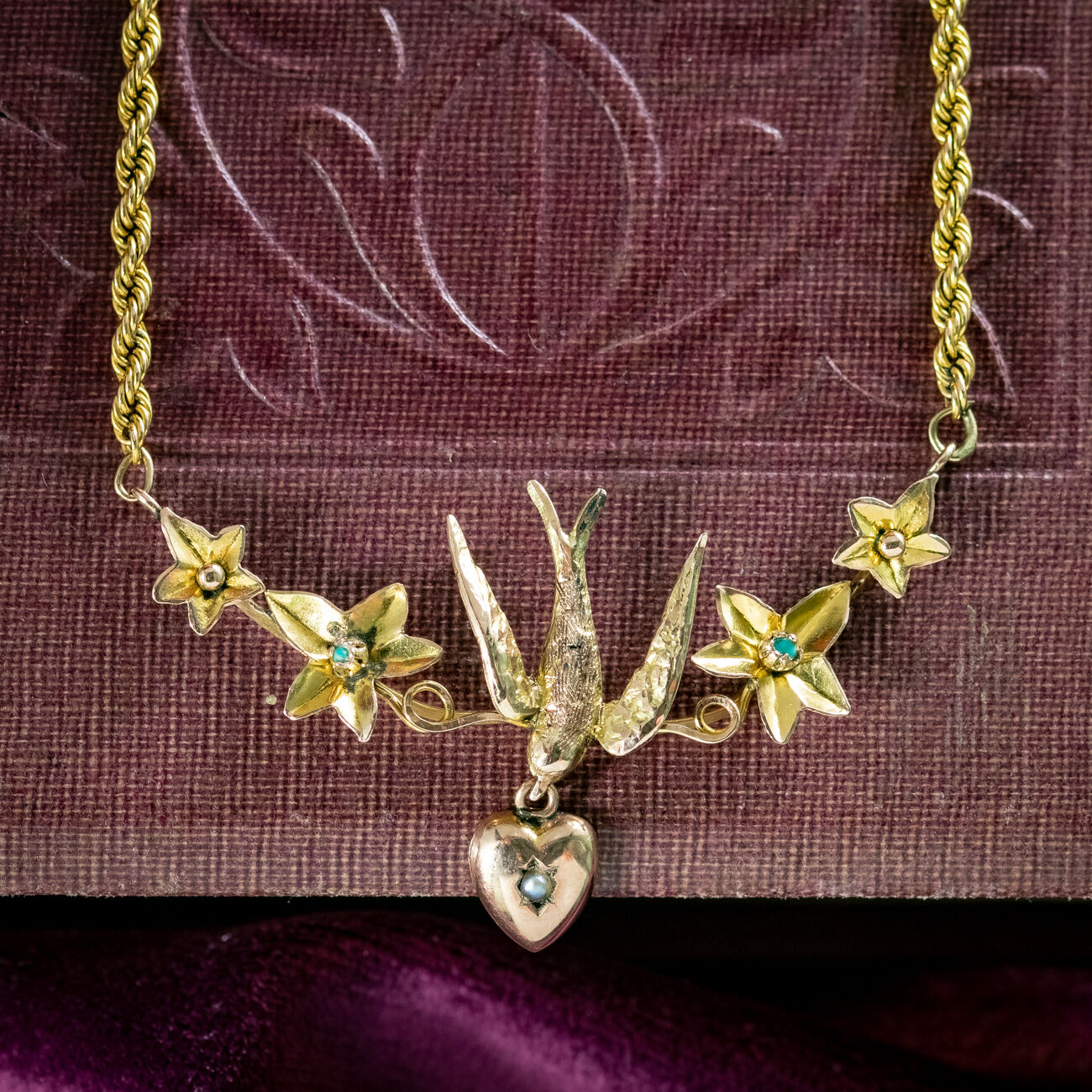 Antique Victorian Swallow Heart Ivy Necklace 9ct Gold