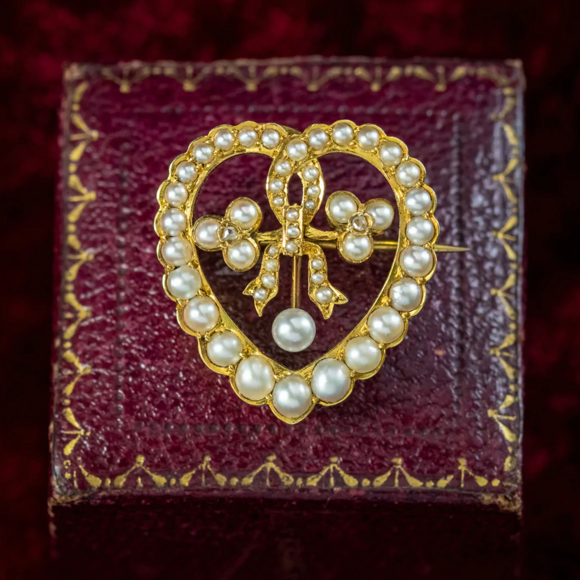 Antique Edwardian Pearl Diamond Heart Brooch 15ct Gold