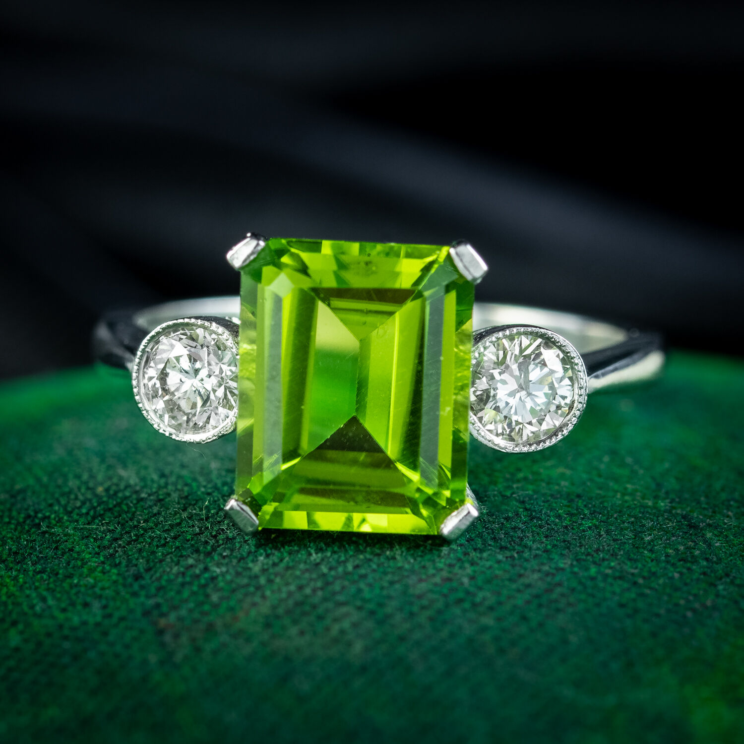 Art Deco Style Peridot Diamond Trilogy Ring 3ct Peridot