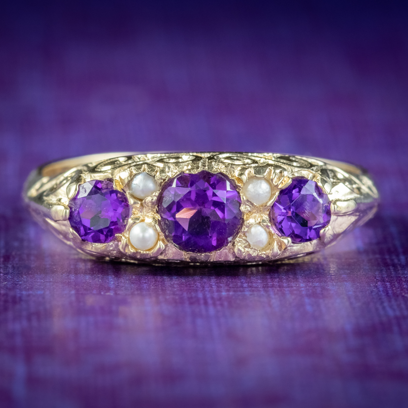 Victorian Style Amethyst Pearl Ring 9ct Gold