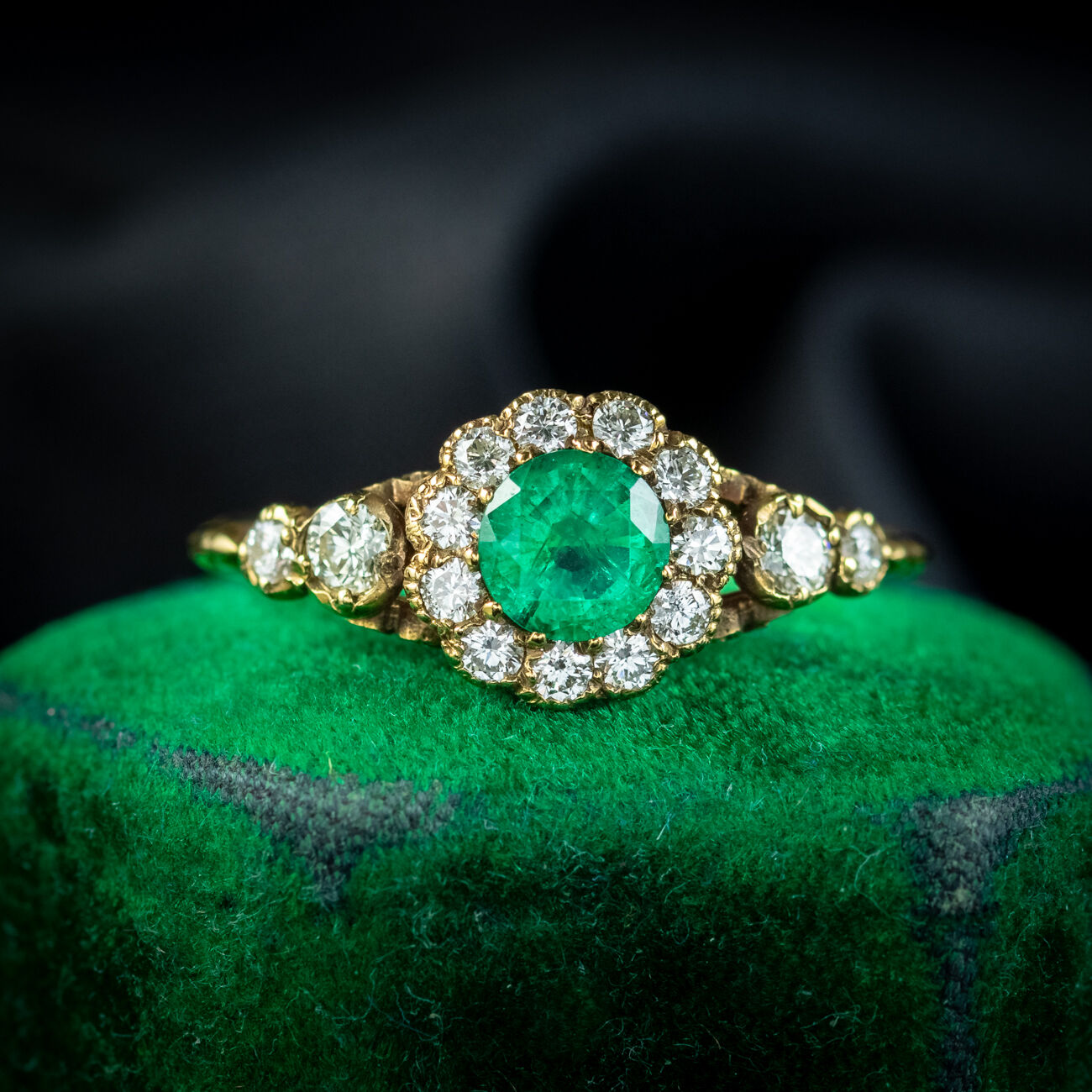 Victorian Style Emerald Diamond Cluster Ring 0.75ct Emerald