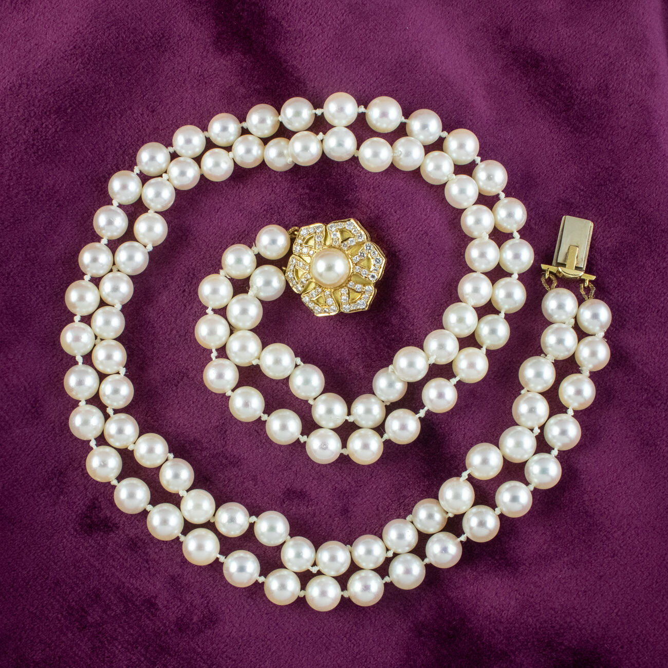 Vintage Pearl Necklace 9ct Gold Diamond Flower Clasp Dated 1985