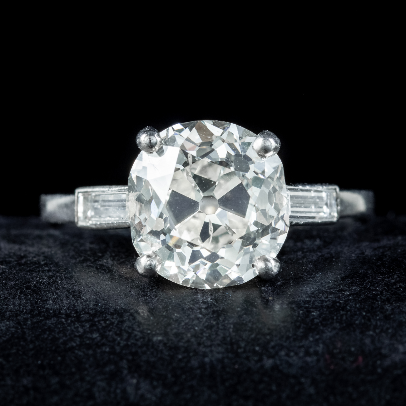 Antique Art Deco French Boucheron Diamond Solitaire Ring 3.94ct Of Diamond With Cert
