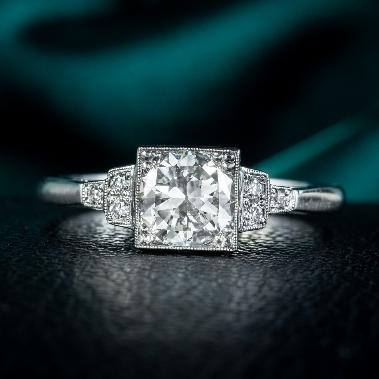 Art Deco Style Diamond Ring 0.85ct Diamond