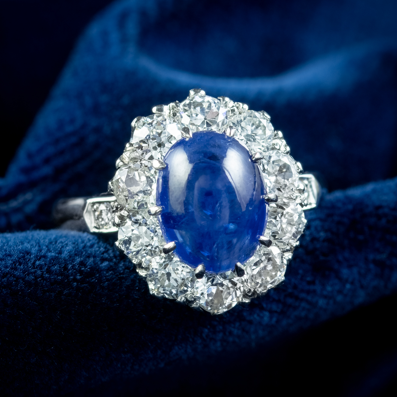 Victorian Style Blue Sapphire Diamond Cluster Ring 4.12ct Cabochon With Cert