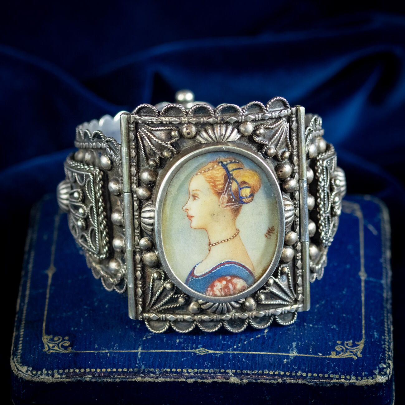 Antique Victorian Silver Portrait Of A Young Woman Bangle