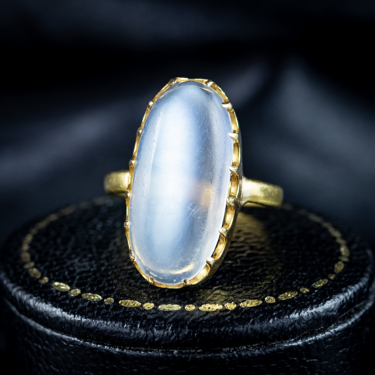 Antique Victorian Moonstone Ring 6ct Moonstone