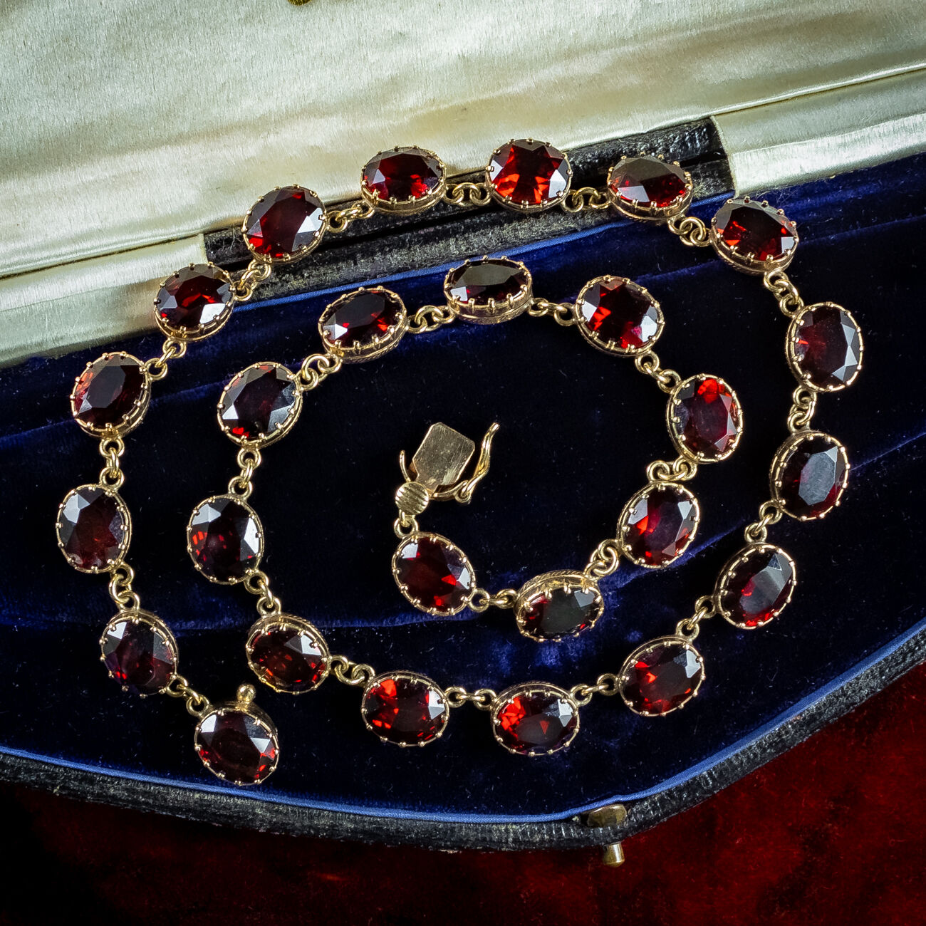 Vintage Garnet Riviere Necklace 9ct Gold