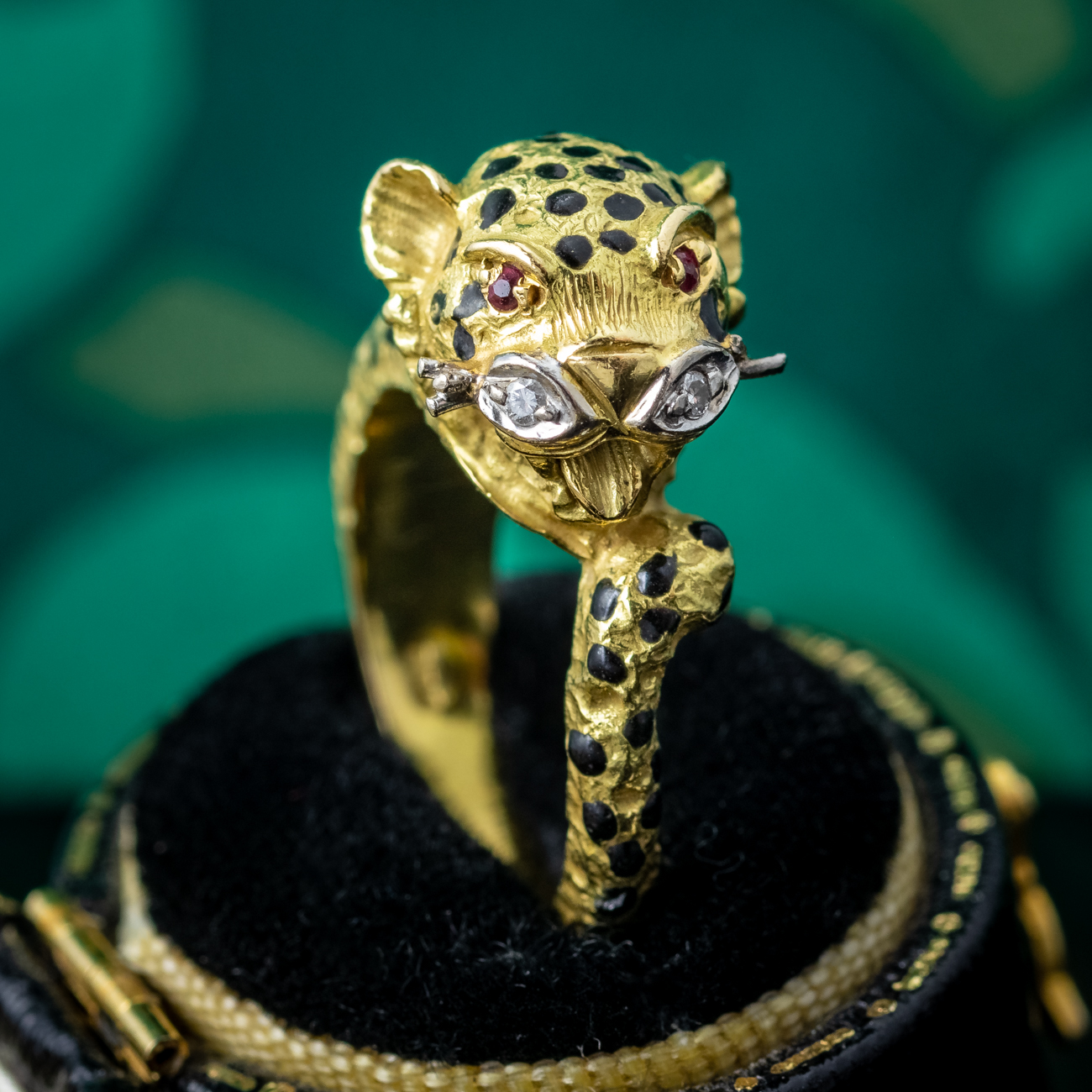 Vintage Style Leopard Ring Ruby Diamond 18ct Gold